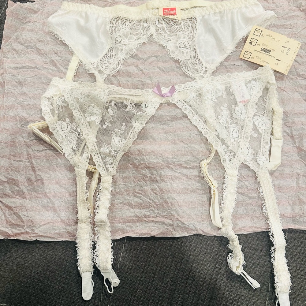 Vintage Fredrick’s of Hollywood Lace Garter Belts - new with tags